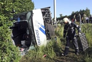 V havarovanom autobuse bola čierna pasažierka, tvrdí Sládeček