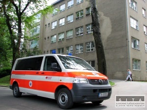 Opití manželia sa pobili, muž skončil v nemocnici