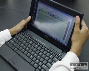 Nokia na trh uvedie prvý netbook Booklet 3G