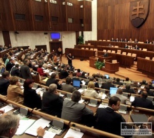Pokuty za nespisovn sloveninu ostvaj