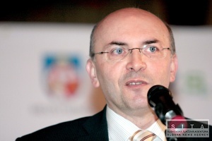 Senick primtor a viceprimtor sa vzdali polronch odmien