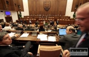 Poslanci o vstupe Albánska a Chorvátska do NATO