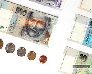 Slovenská koruna má už len pár hodín života