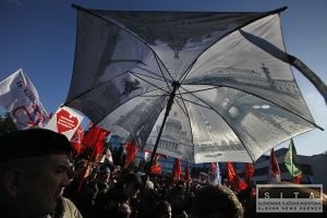 Proti mrakodrapu v Petrohrade protestuje 3 tisíc ľudí