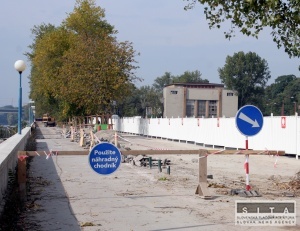 Henbury Development začala dnes búrať PKO