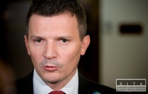 Opozícia podľa Počiatka neponúka zmysluplné riešenia