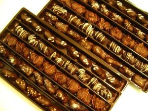 Ručne vyrábané čokoládové bonbóny a pralinky na objednávku od firmy CACAOTICA