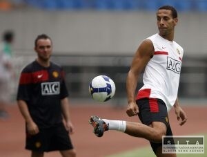 Zranen Rio Ferdinand mimo hry 3 - 4 tdne