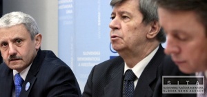 Piate vroie vstupu do E je v tieni vekho kandlu, tvrd SDK-DS