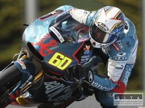 Titul do 125 cc pre Simona, Rossi zvýšil náskok