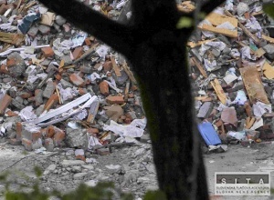 V budove strednej školy v Taliansku sa zrútila strecha, jeden mŕtvy