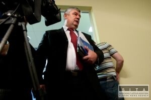 Slota žiada dôkazy, že vulgárne vynadal policajtke