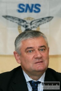 Rokovanie výboru NR SR je podľa Slotu naťahovanie nepodstatnej veci