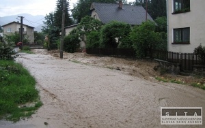 V Starej Bystrici večer opäť strašila búrka