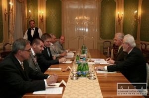 Koordinovať eurofondy bude zrejme naďalej rezort výstavby