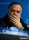 Advocaat už nie je trénerom Zenitu Petrohrad