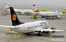 EK odklad rozhodnutie o prevzat Austrian Airlines