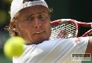 Hewitt prekvapil Del Potra, favoritky nezavhali