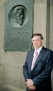 V Bratislave bude o finančnej kríze prednášať Jesús Huerta de Soto