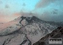 Erupcie sopky Mount Redoubt pokračujú