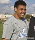 Brazílsky útočník Ronaldo má problémy s lýtkom