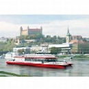 S Twin City Liner do Viedne 