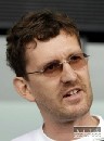 Bertrand Piccard chce obletieť svet v solárnom lietadle