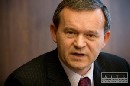 Brocka by krzu rieil zniovanm odvodov,Tomanov to odmieta