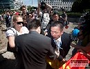 KALIK: Polcia pozn identitu troch ,,muov v iernom