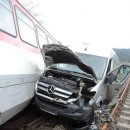 Pri zrke vlaku a osobnho automobilu sa nikto nezranil