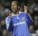 Drogba podpsal nov kontrakt s Chelsea