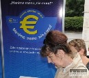 Rezort financií zaplatí za eurokampaň ďalších 58,8 mil. Sk