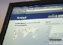 Na Facebooku budú môcť ľudia označovať priateľov v statusoch