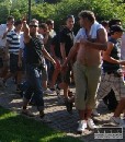 V uliciach iliny je vye 300 Grobarov, v meste je pokoj