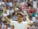 Federer postúpil pomerne hladko do wimbledonského osemfinále