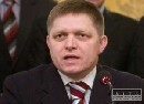 Fico nesúhlasí so zvyšovaním cestovného na železnici