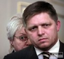 Návrh na zníženie rovnej dane na 16 % považuje Fico za sabotáž