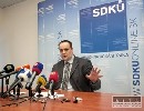 Freo avizuje ku kauze emisi mimoriadnu schdzu NR SR