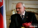 Prezident presadil ruenie poplatkov pre traktory 