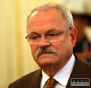 Prezident vrtil parlamentu novelu tkajcu sa uebnc