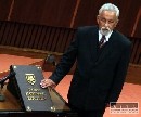 Hako a Golian zloili poslaneck sub