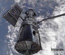 Posádka raketoplánu Atlantis vystúpi do vesmíru