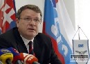 SNS o koalíciu so Smerom-SD záujem nemala, hovorí Izák