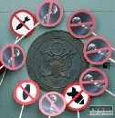Rokovania USA a Ruska o znížení počtu jadrových zbraní pokračujú