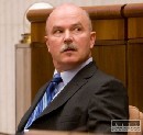 Fico zatiaľ neodvolá Januška kvôli pochybnému tendru