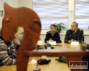 Sabinovskí väzni vyrobili pre choré deti hojdacích koníkov
