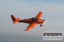 Medzi rodinn domy spadlo lietadlo, pilot zomrel