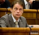 Dzurinda priznal, že strana urobila chybu nomináciou Micheľa