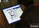 Na Facebooku boli údaje o britskom šéfovi tajnej služby