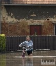 Moravu zaplavili prívalové dažde, zomrel veliteľ hasičov